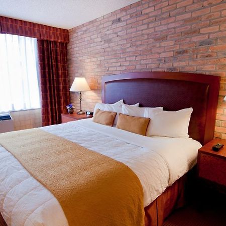 Quality Hotel Downtown-Inn At False Creek Vancouver Bilik gambar