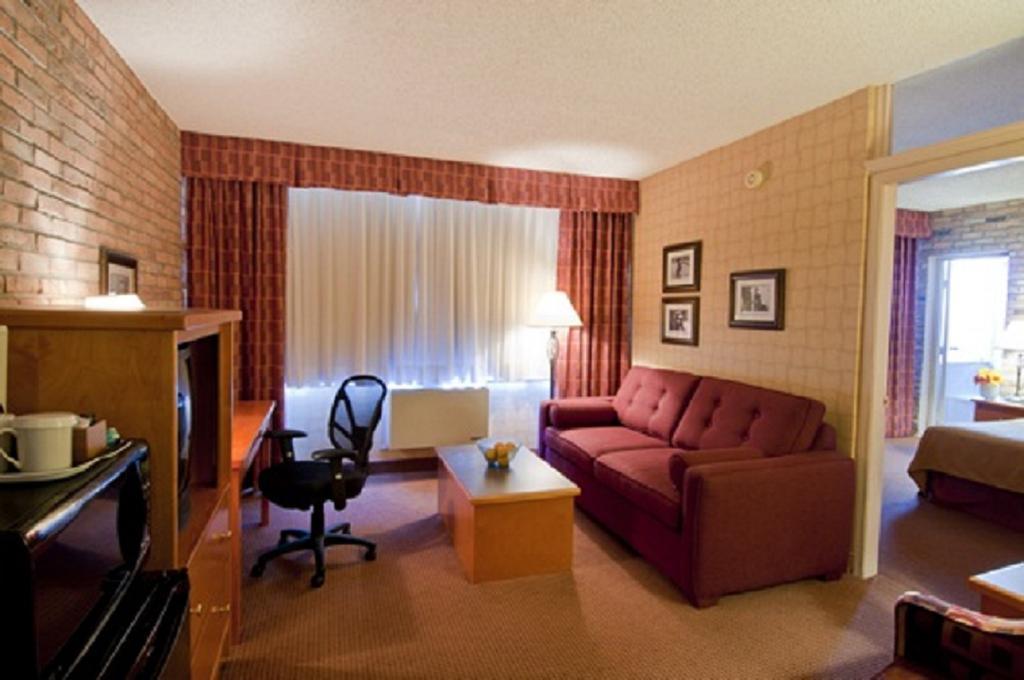 Quality Hotel Downtown-Inn At False Creek Vancouver Bilik gambar