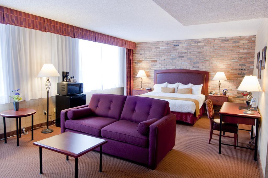 Quality Hotel Downtown-Inn At False Creek Vancouver Bilik gambar