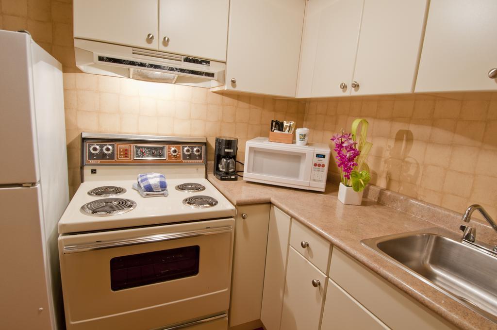 Quality Hotel Downtown-Inn At False Creek Vancouver Bilik gambar