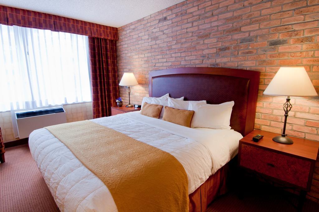 Quality Hotel Downtown-Inn At False Creek Vancouver Bilik gambar
