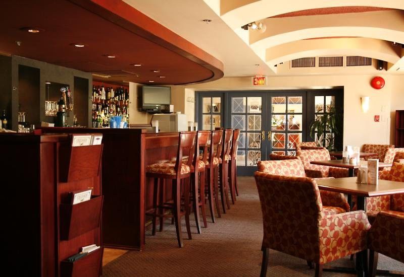 Quality Hotel Downtown-Inn At False Creek Vancouver Restoran gambar
